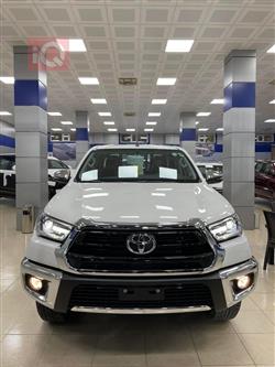 تويوتا هايلوكس